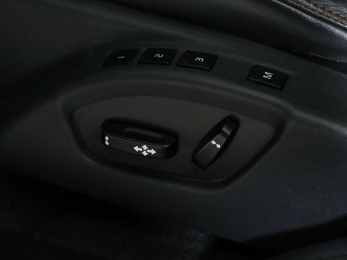 Volvo XC60 2010 года с пробегом. Фото: #12