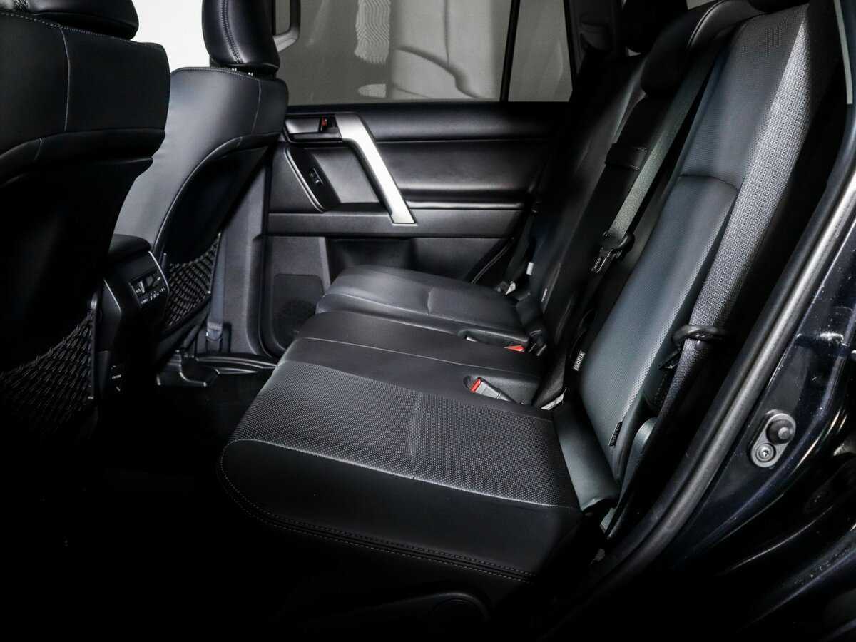 Toyota Land Cruiser Prado 2022 года с пробегом. Фото: #6