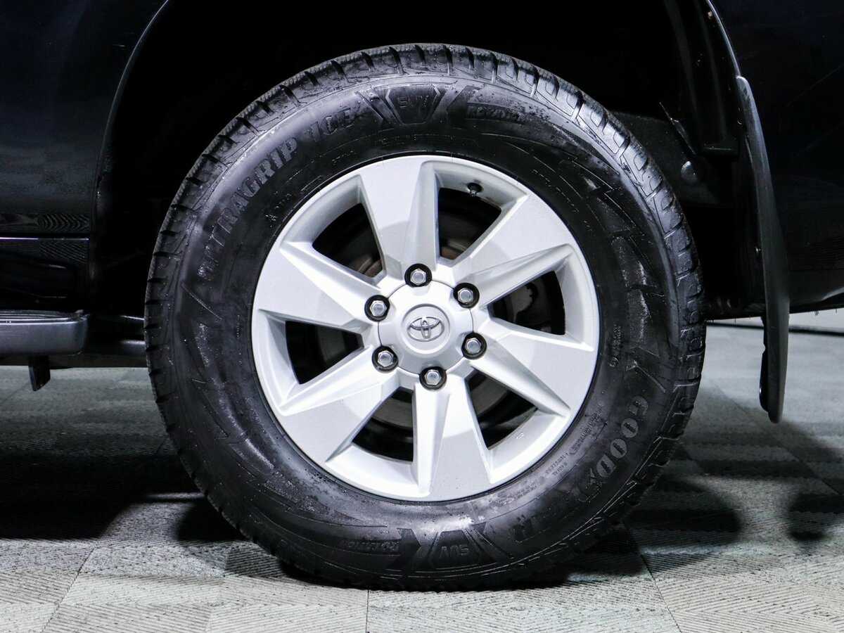 Toyota Land Cruiser Prado 2022 года с пробегом. Фото: #11