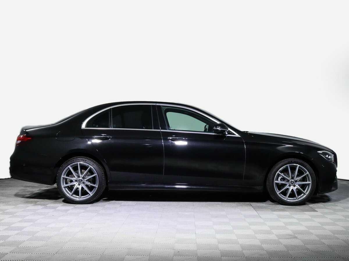 Mercedes-Benz E-Класс 2021 года с пробегом. Фото: #3