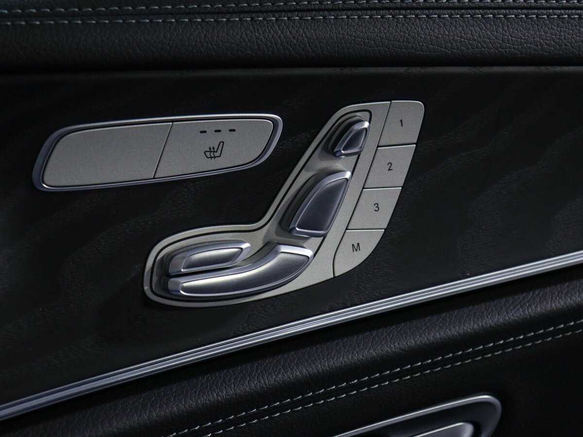 Mercedes-Benz E-Класс 2021 года с пробегом. Фото: #17
