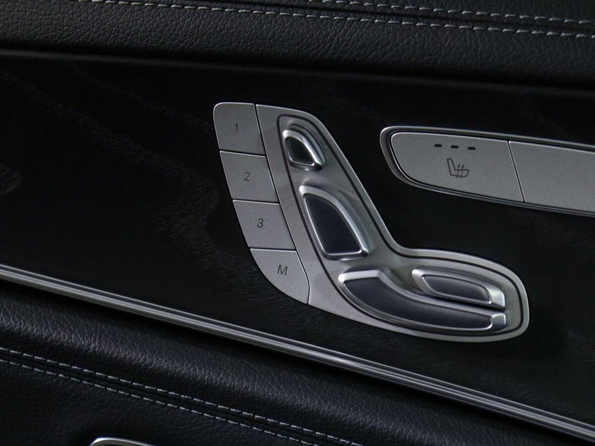 Mercedes-Benz E-Класс 2021 года с пробегом. Фото: #20