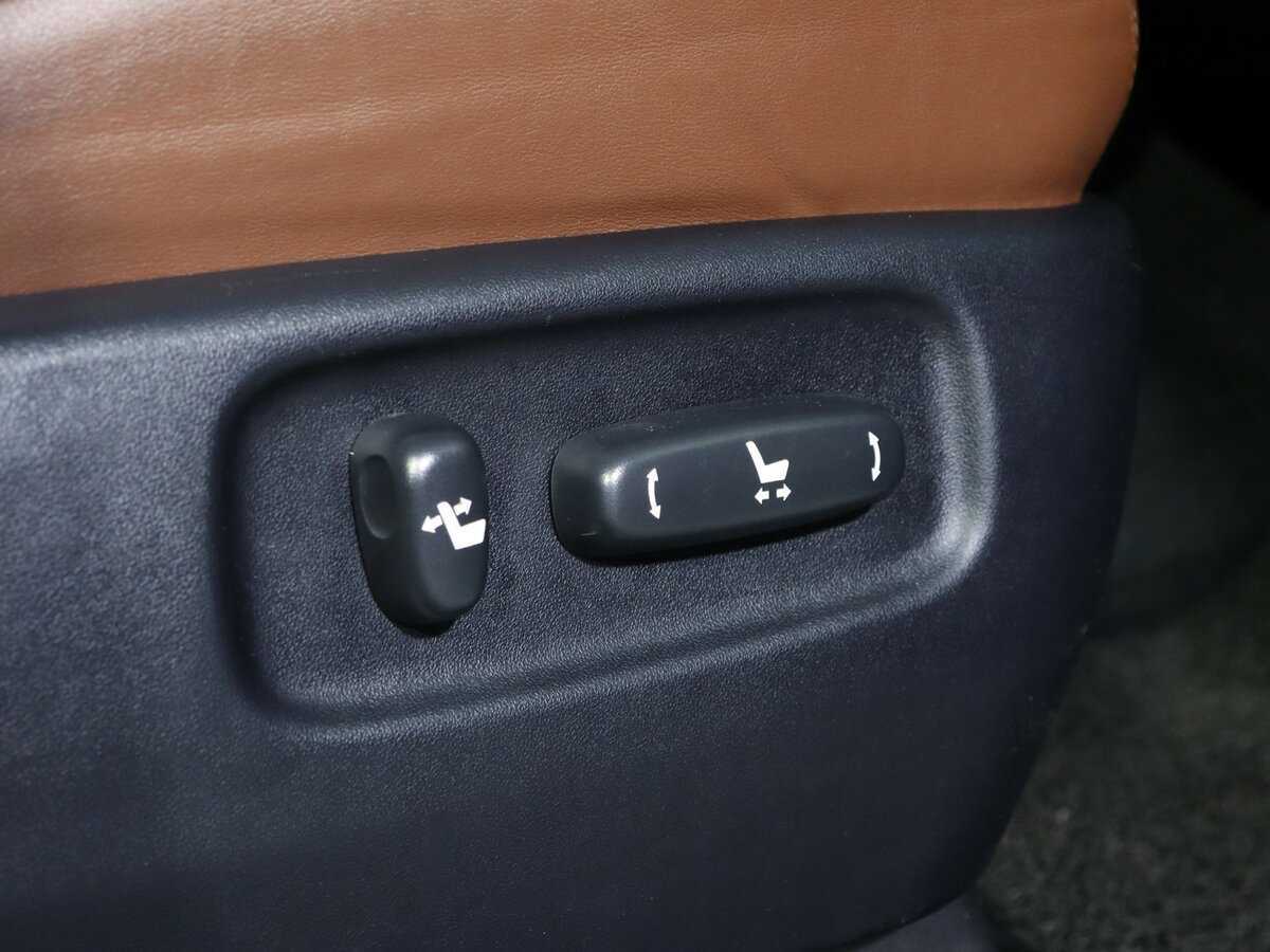 Toyota Land Cruiser 2018 года с пробегом. Фото: #13