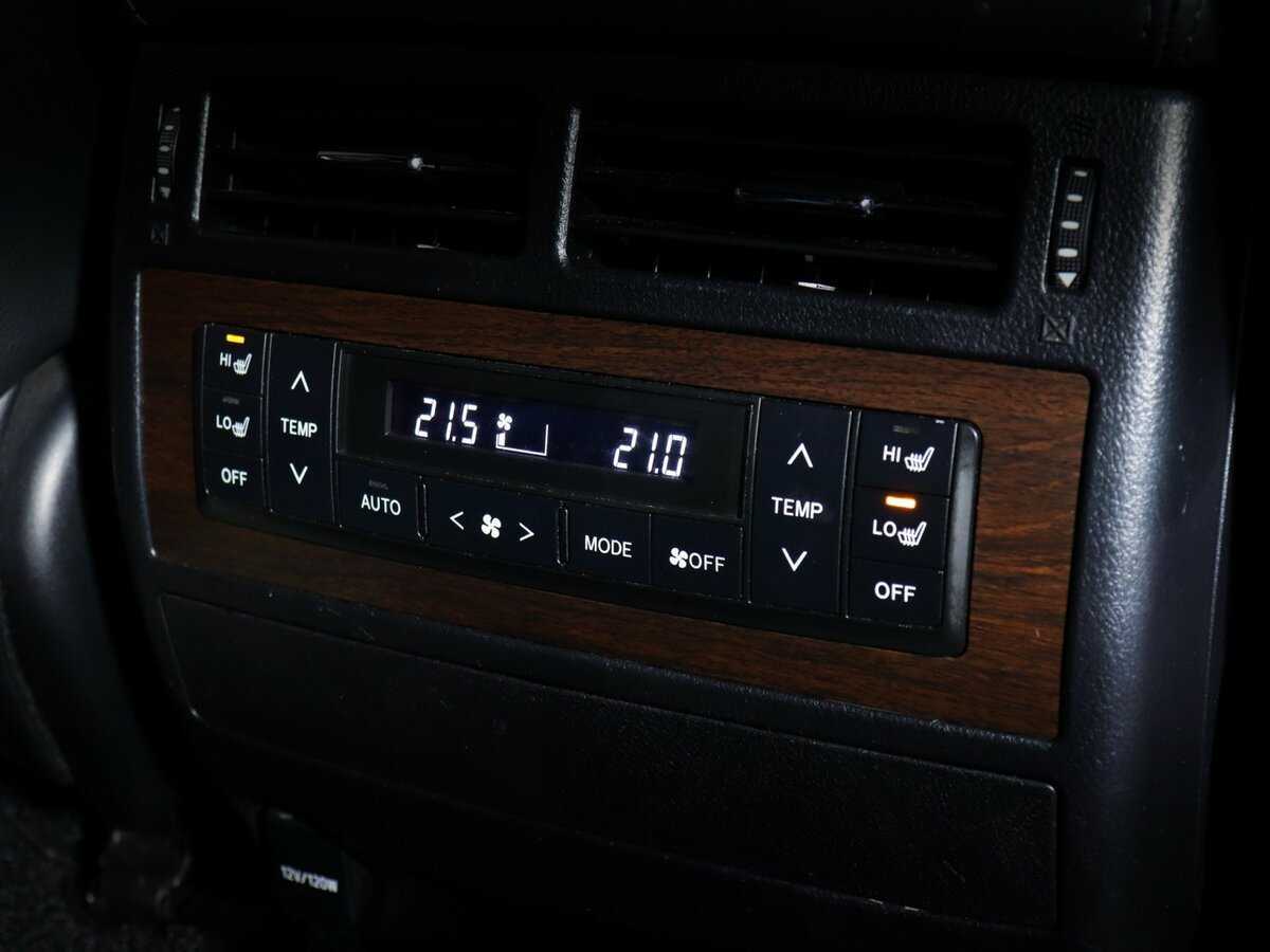 Toyota Land Cruiser 2018 года с пробегом. Фото: #19