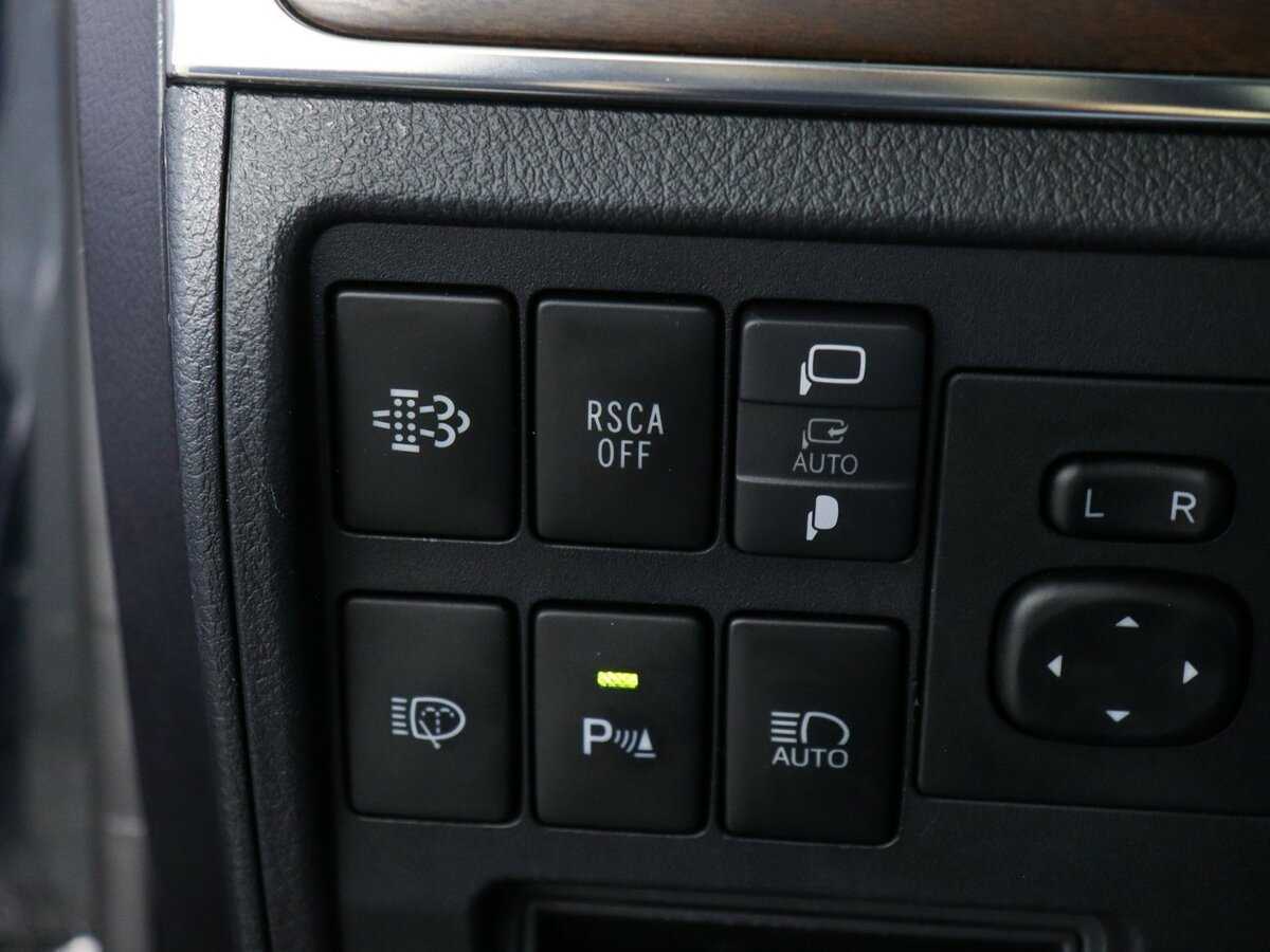 Toyota Land Cruiser 2018 года с пробегом. Фото: #23