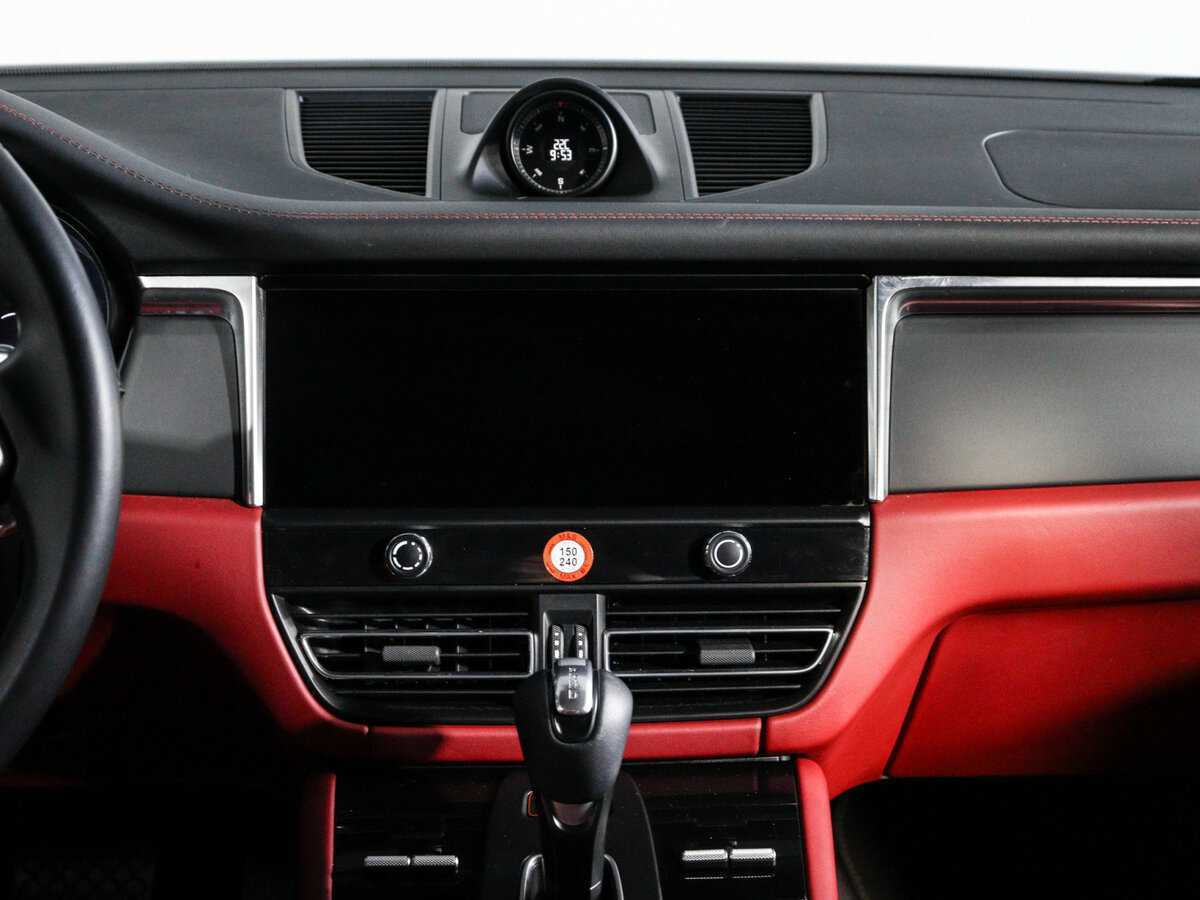 Porsche Macan 2021 года с пробегом. Фото: #9