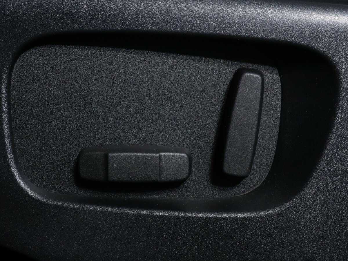 Land Rover Range Rover Velar 2018 года с пробегом. Фото: #16