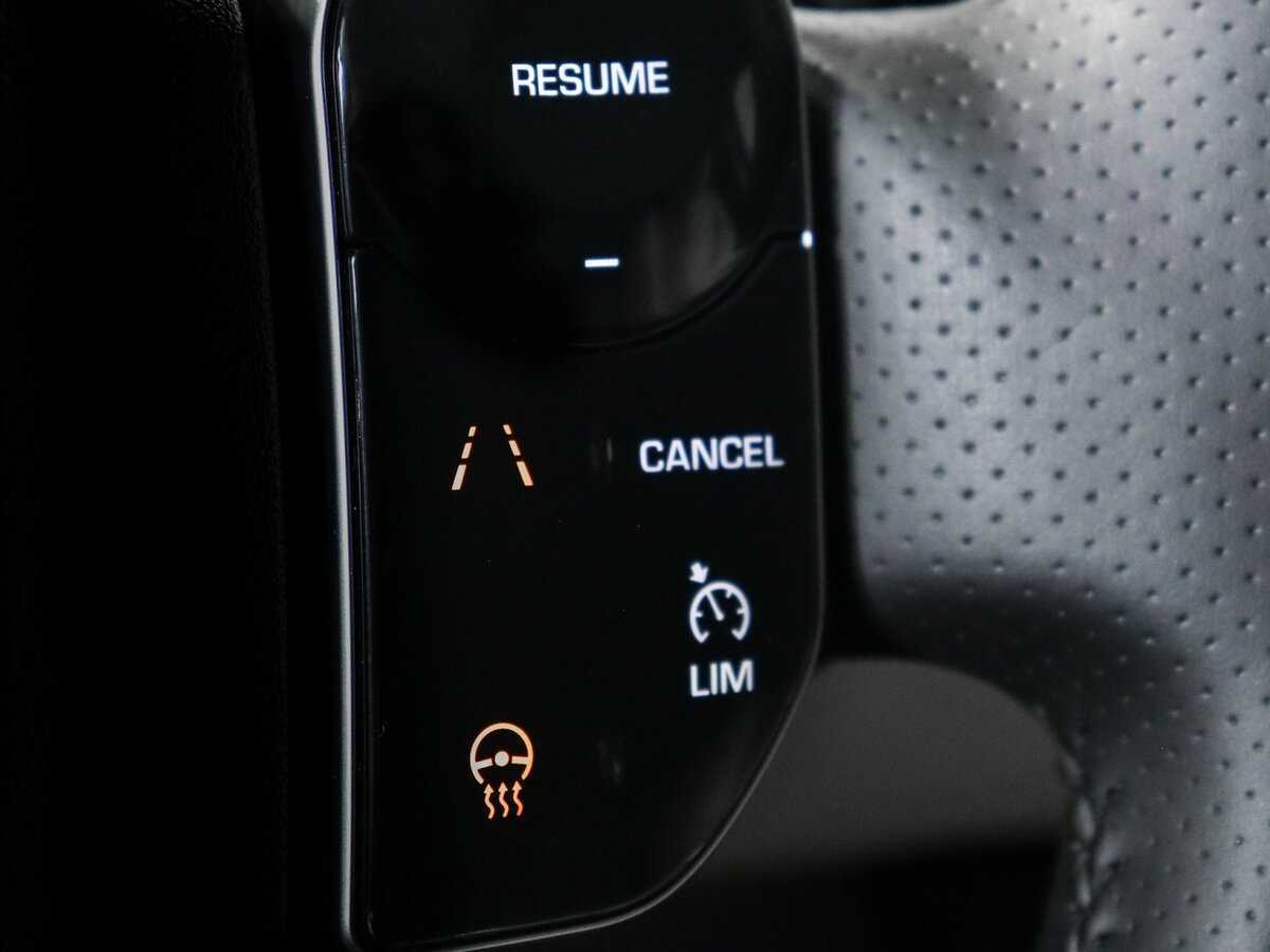 Land Rover Range Rover Velar 2018 года с пробегом. Фото: #22