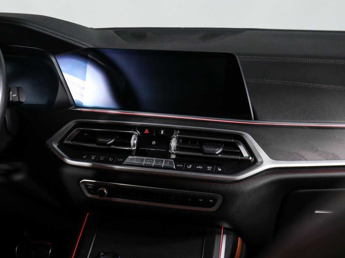 BMW X7 2019 года с пробегом. Фото: #12