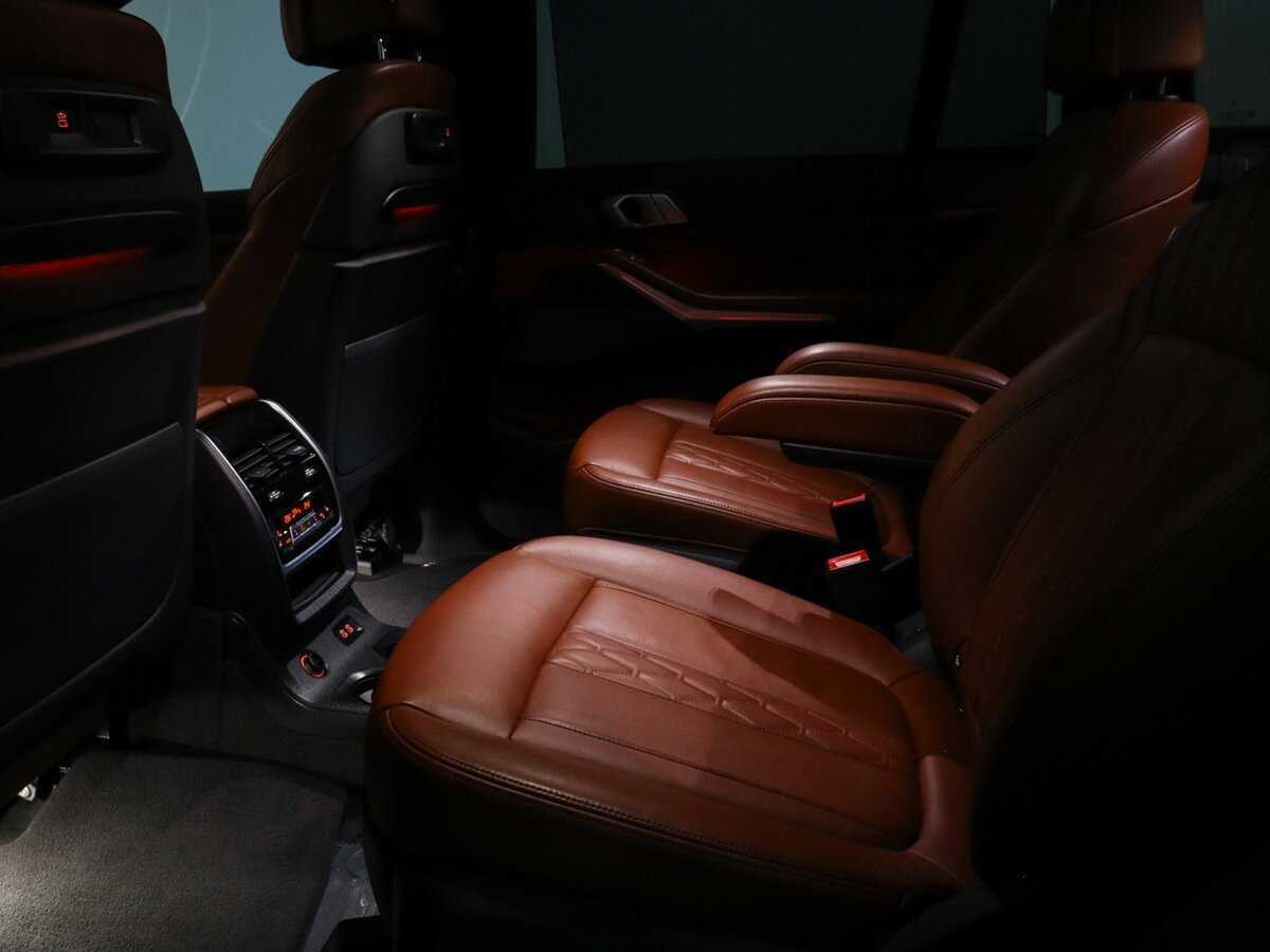 BMW X7 2019 года с пробегом. Фото: #23