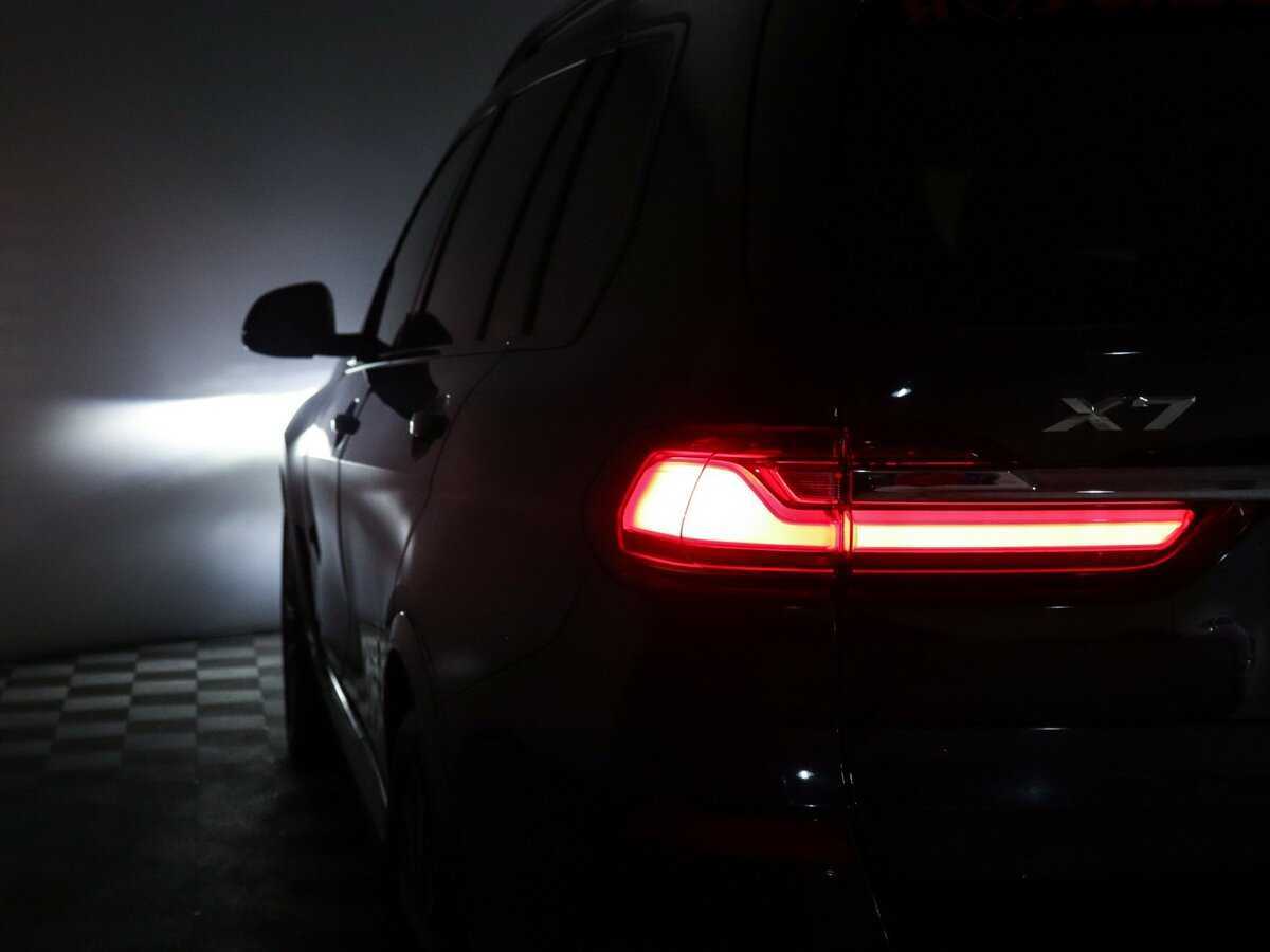 BMW X7 2019 года с пробегом. Фото: #25