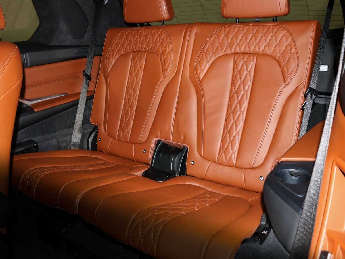 BMW X7 2019 года с пробегом. Фото: #33