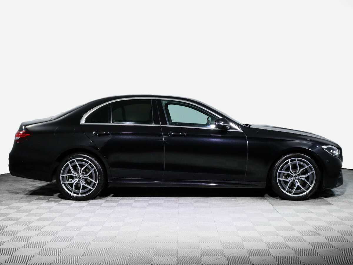 Mercedes-Benz E-Класс 2020 года с пробегом. Фото: #3