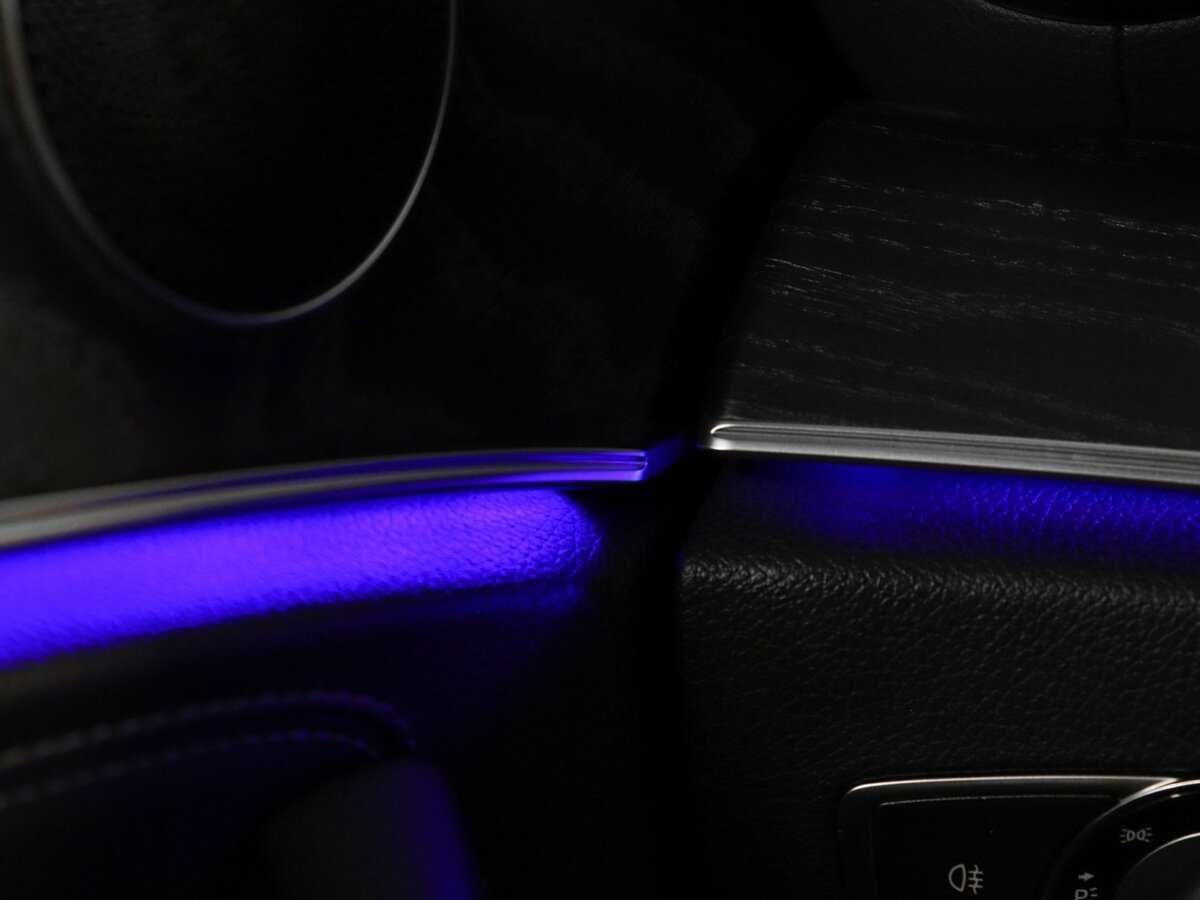 Mercedes-Benz E-Класс 2020 года с пробегом. Фото: #21