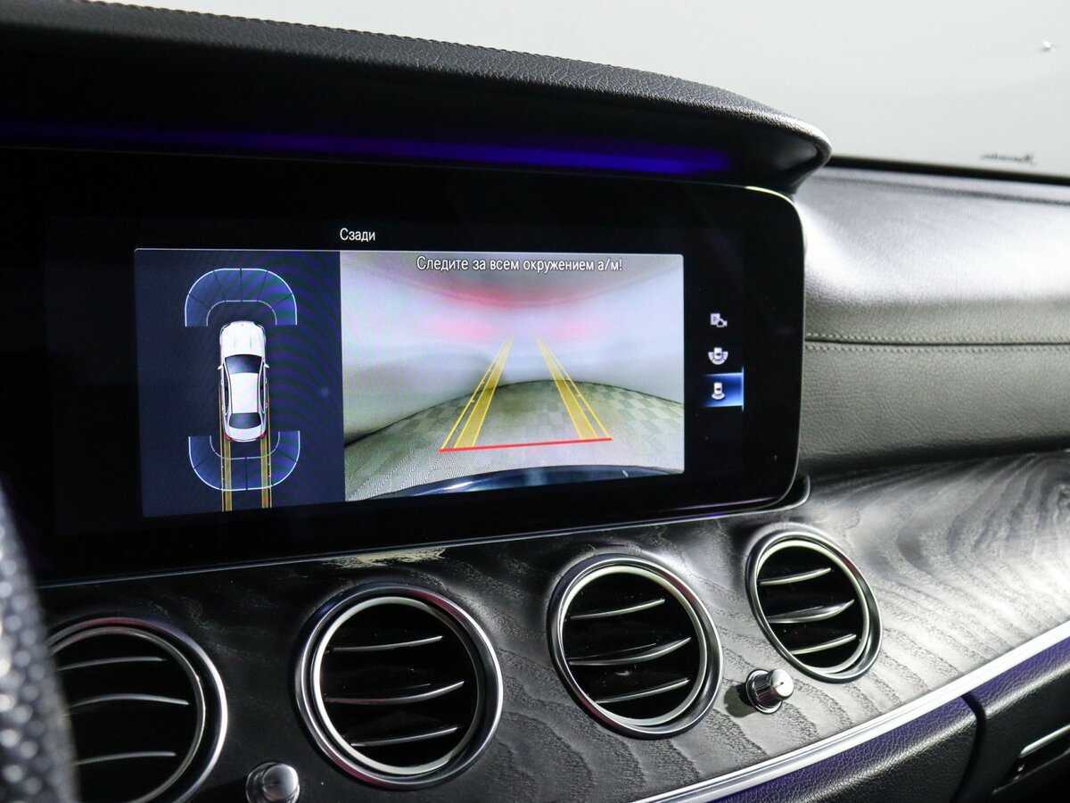 Mercedes-Benz E-Класс 2020 года с пробегом. Фото: #24