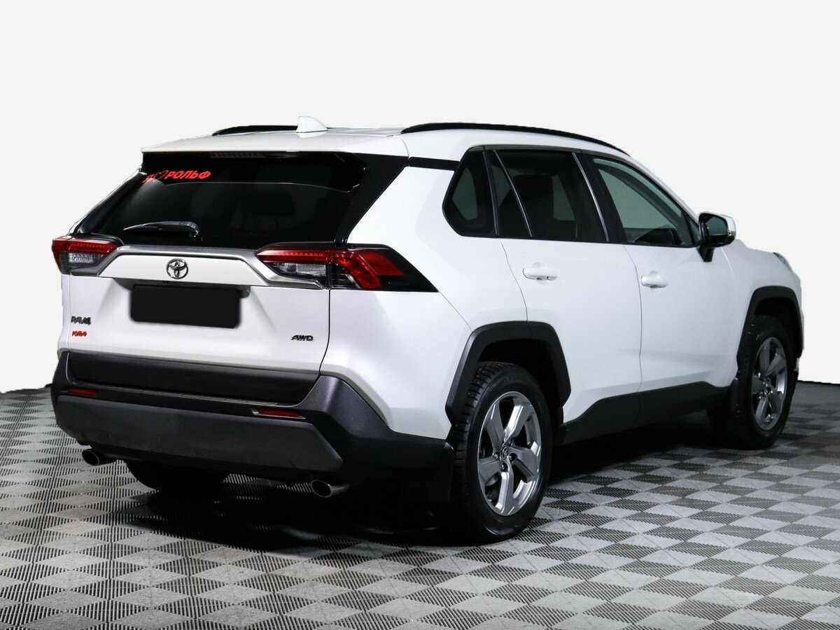 Toyota RAV4 2020 года с пробегом. Фото: #4