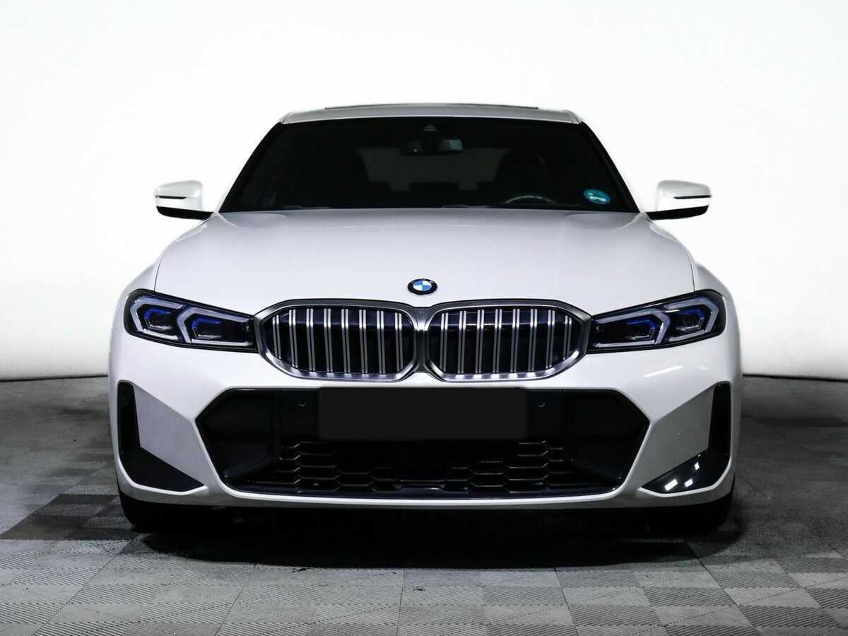 BMW 3 серии 2023 года с пробегом. Фото: #1