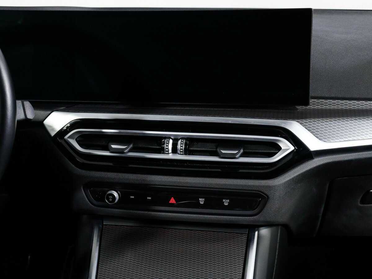 BMW 3 серии 2023 года с пробегом. Фото: #12