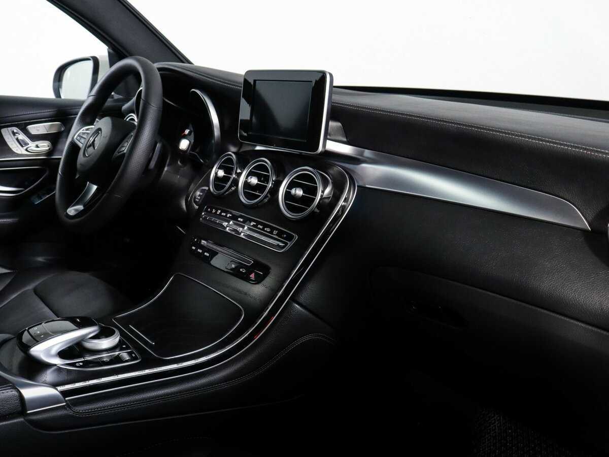 Mercedes-Benz GLC Coupe 2017 года с пробегом. Фото: #6