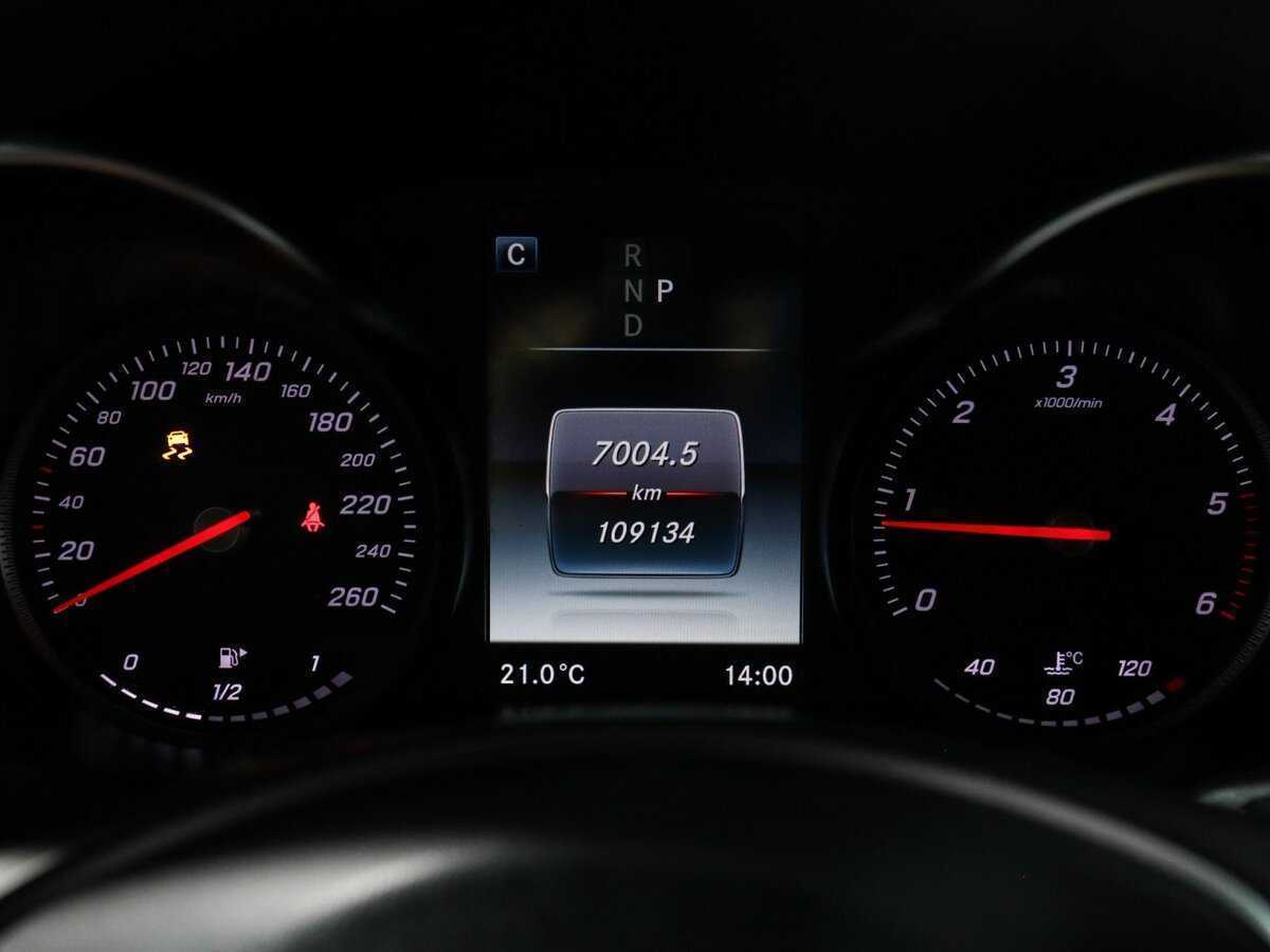 Mercedes-Benz GLC Coupe 2017 года с пробегом. Фото: #8