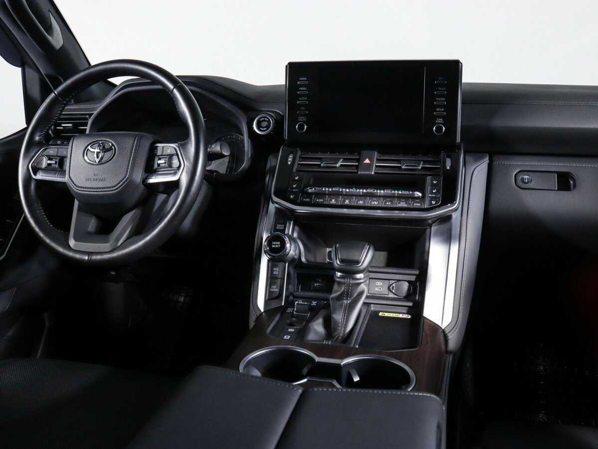 Toyota Land Cruiser 2022 года с пробегом. Фото: #8