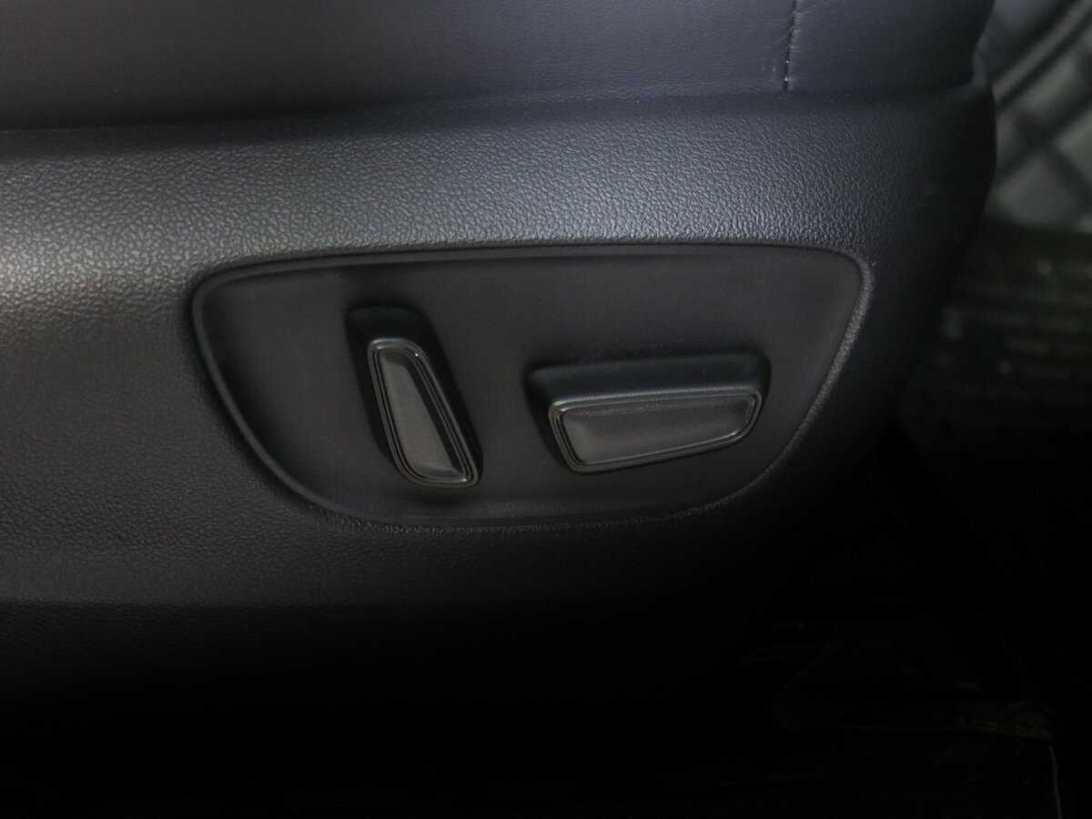 Toyota Land Cruiser 2022 года с пробегом. Фото: #12