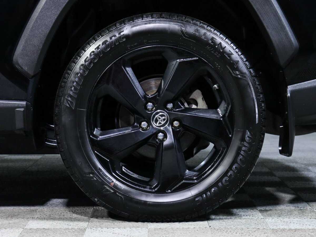 Toyota RAV4 2021 года с пробегом. Фото: #11