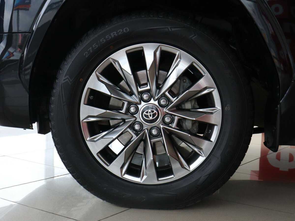 Toyota Land Cruiser 2021 года с пробегом. Фото: #11