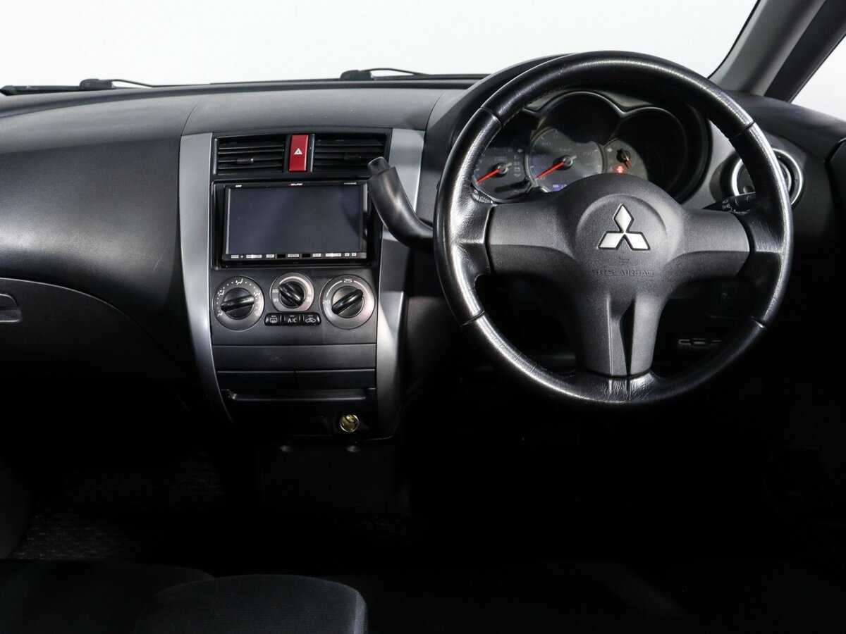 Mitsubishi Colt 2010 года с пробегом. Фото: #11