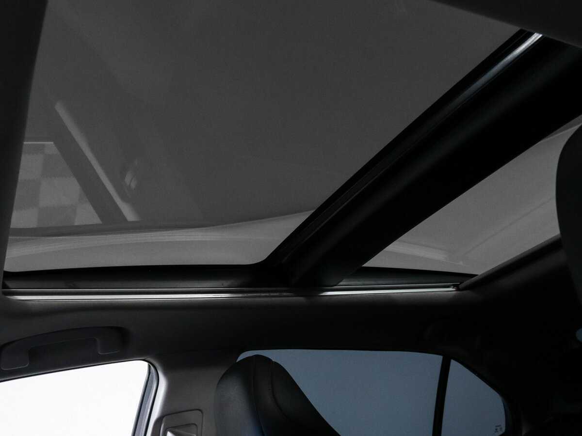 Toyota Camry 2023 года с пробегом. Фото: #15