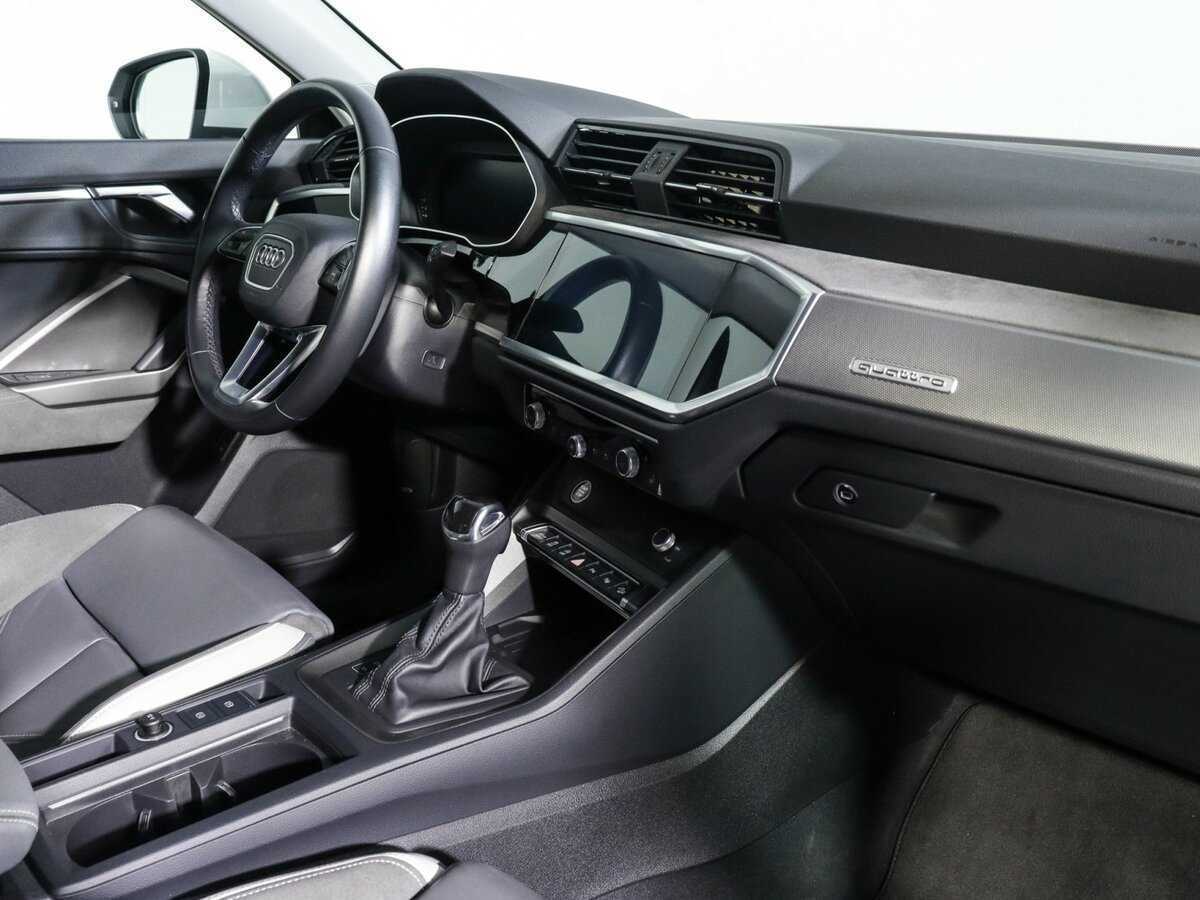 Audi Q3 Sportback 2021 года с пробегом. Фото: #3