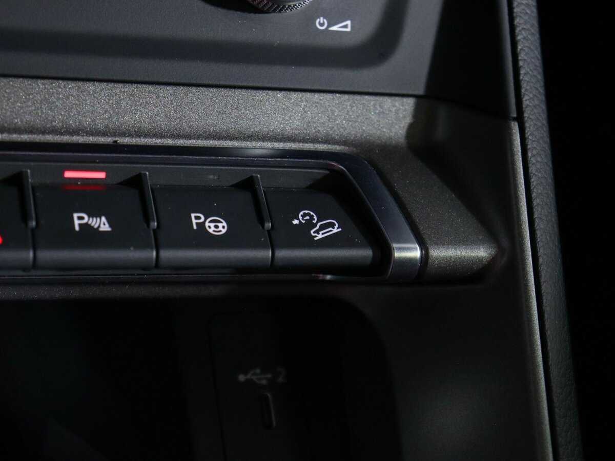 Audi Q3 Sportback 2021 года с пробегом. Фото: #20