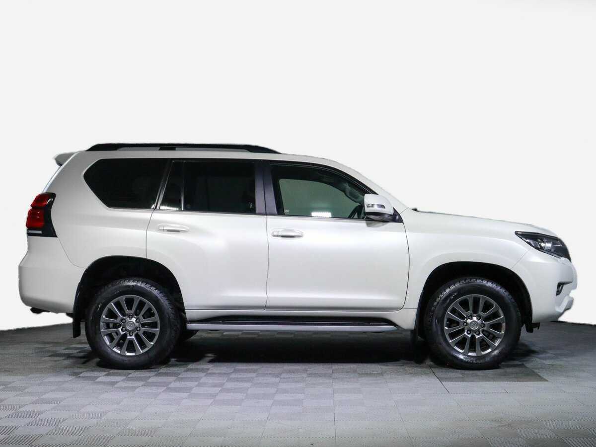 Toyota Land Cruiser Prado 2018 года с пробегом. Фото: #3