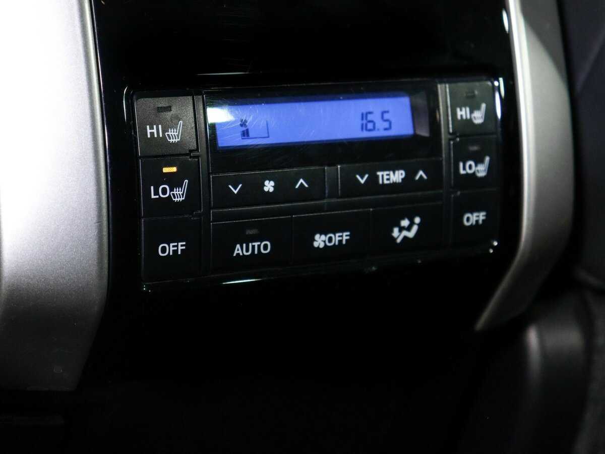 Toyota Land Cruiser Prado 2018 года с пробегом. Фото: #17