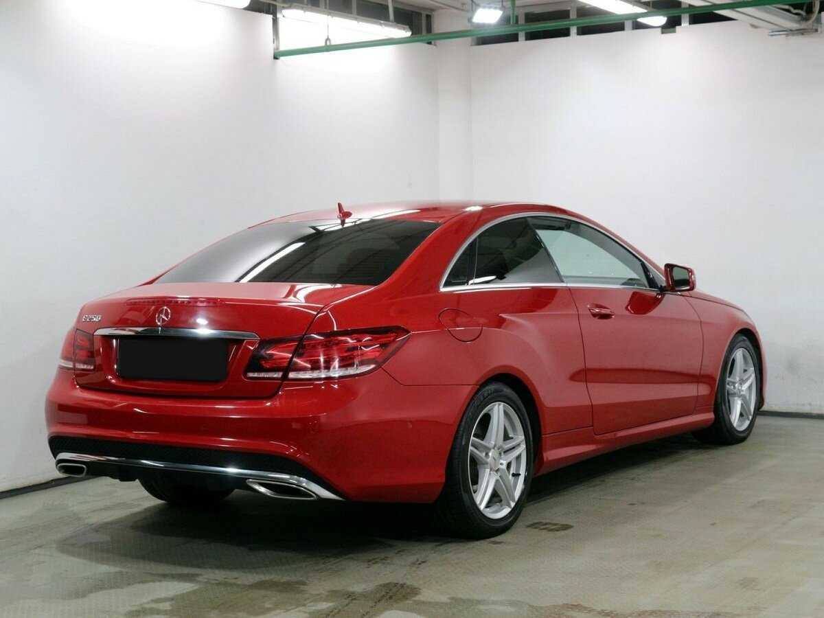 Mercedes-Benz E-Класс 2013 года с пробегом. Фото: #1