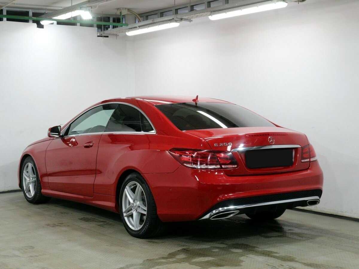 Mercedes-Benz E-Класс 2013 года с пробегом. Фото: #2
