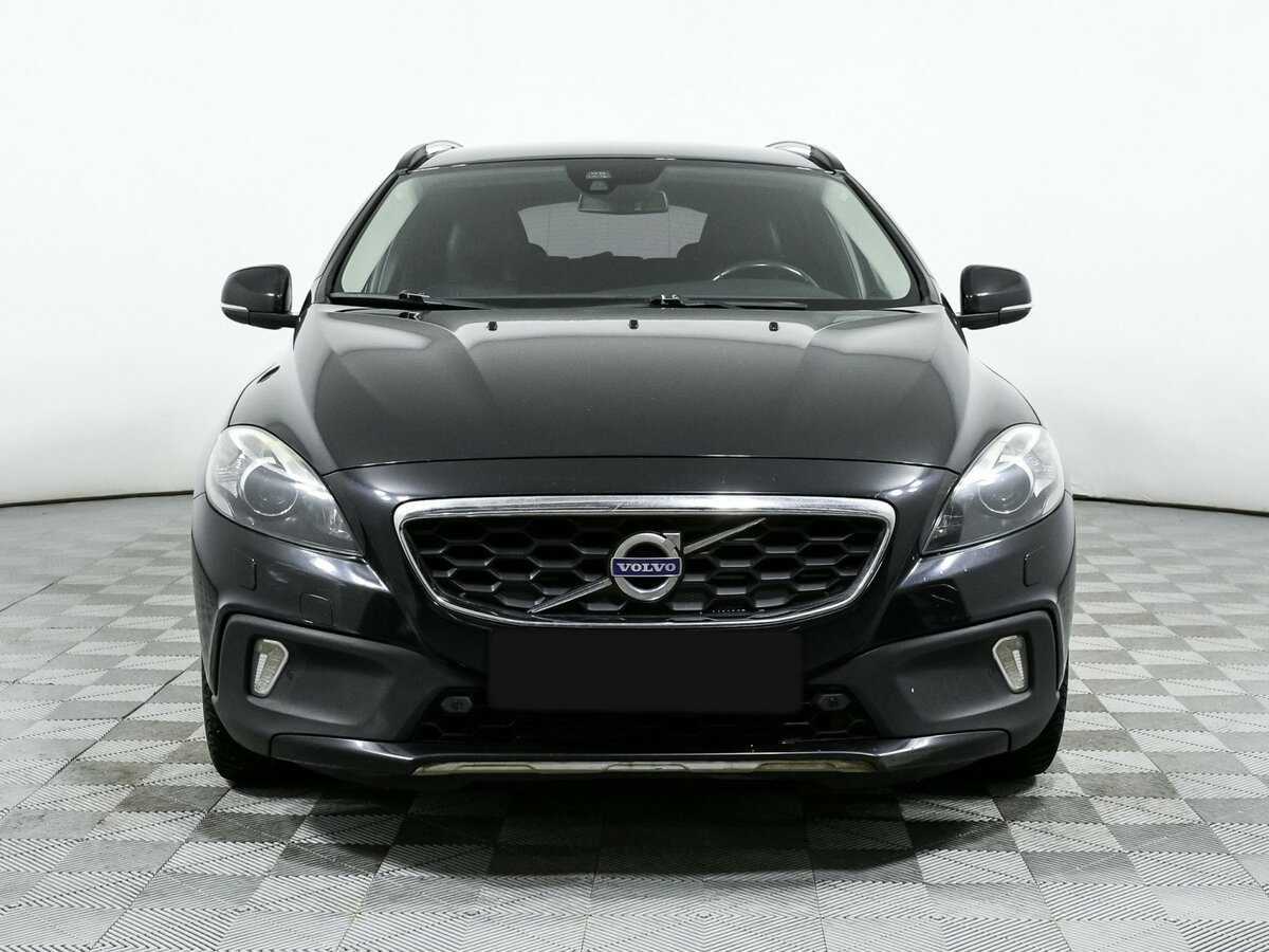 Volvo V40 2013 года с пробегом. Фото: #1