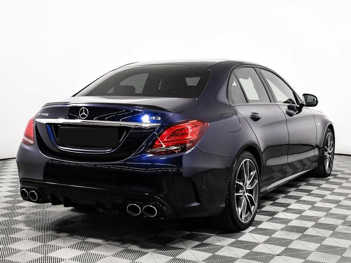 Mercedes-Benz C-Класс AMG 2018 года с пробегом. Фото: #4