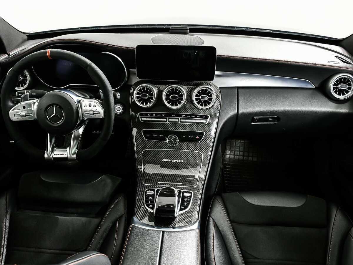 Mercedes-Benz C-Класс AMG 2018 года с пробегом. Фото: #10