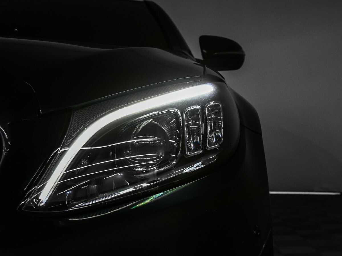Mercedes-Benz C-Класс AMG 2018 года с пробегом. Фото: #14