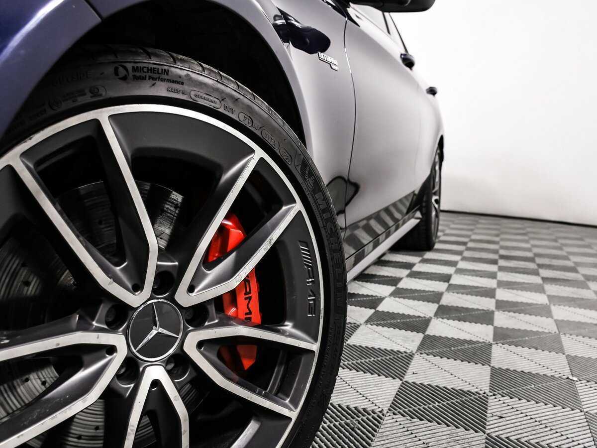 Mercedes-Benz C-Класс AMG 2018 года с пробегом. Фото: #16