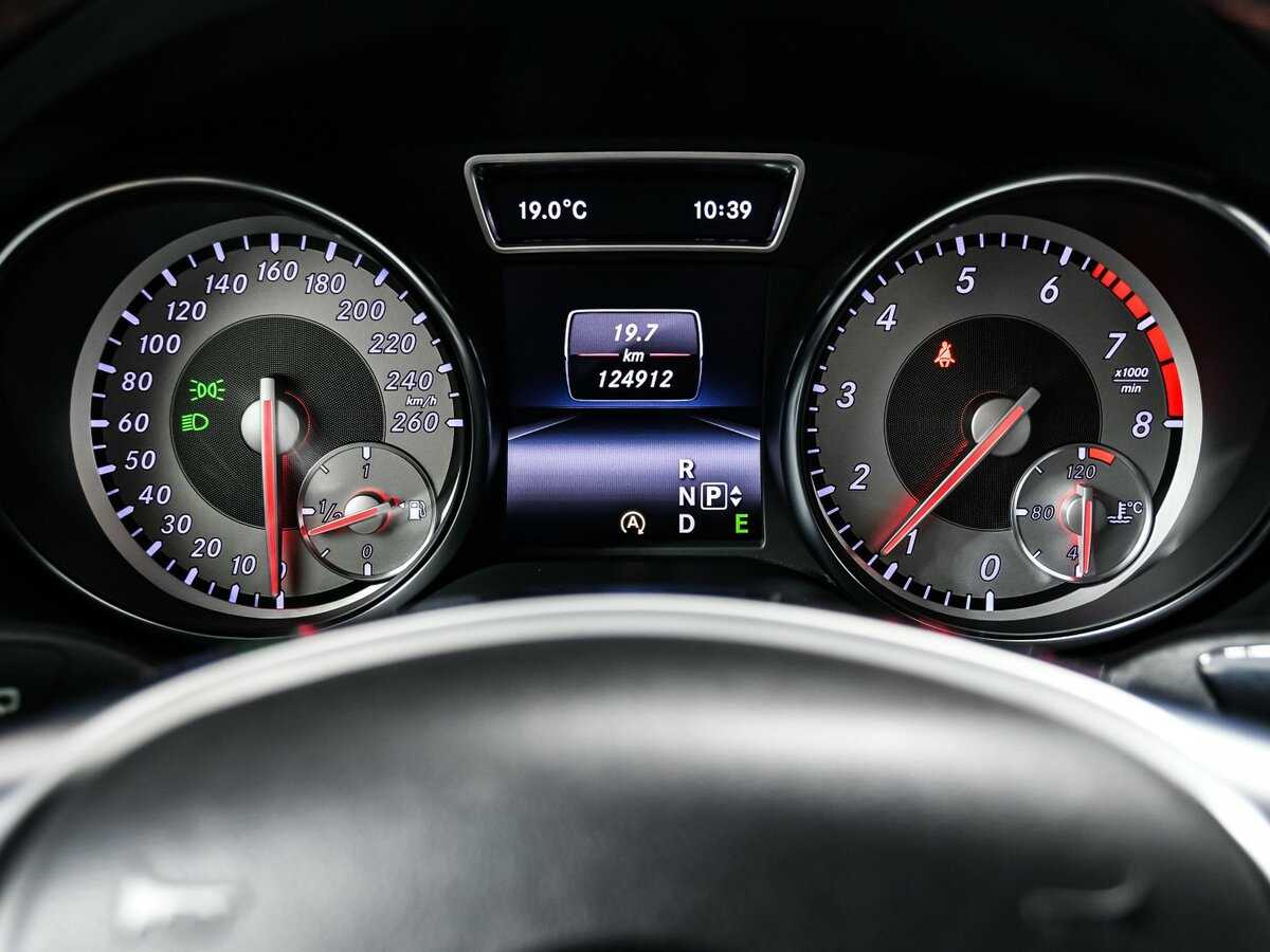 Mercedes-Benz GLA 2015 года с пробегом. Фото: #9