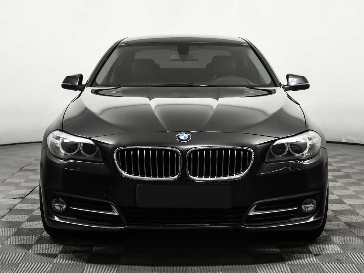 BMW 5 серии 2016 года с пробегом. Фото: #1