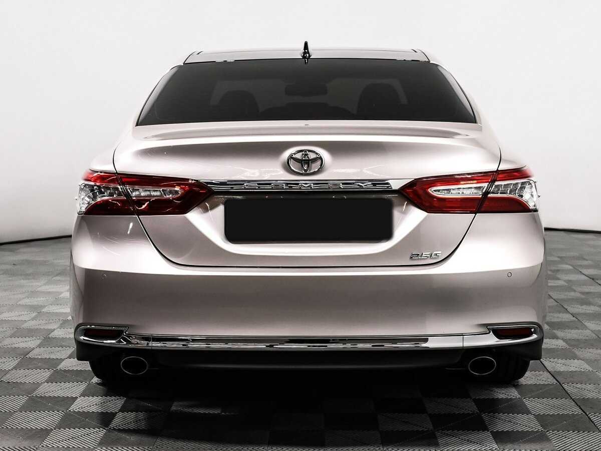 Toyota Camry 2023 года с пробегом. Фото: #5