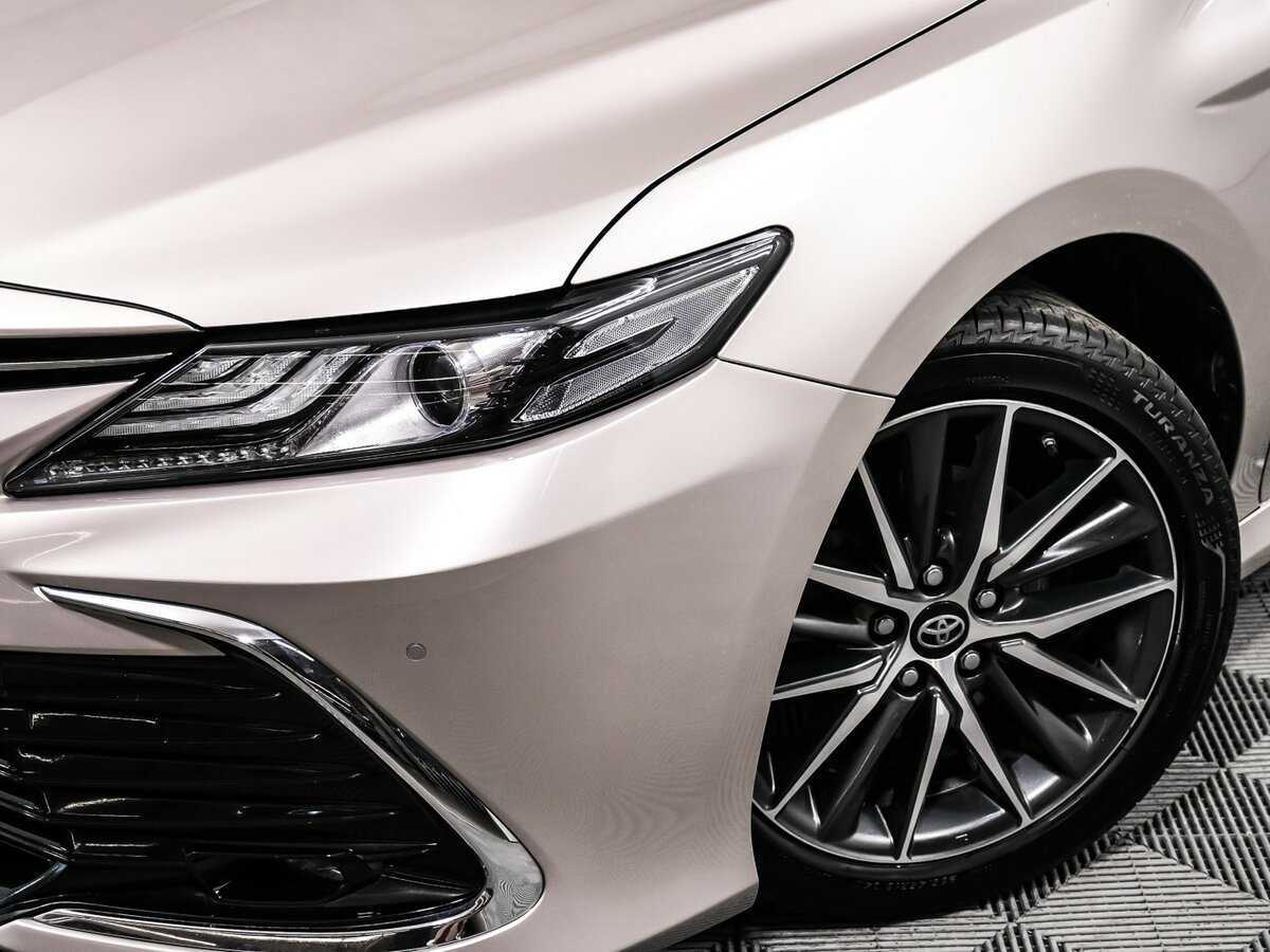 Toyota Camry 2023 года с пробегом. Фото: #15