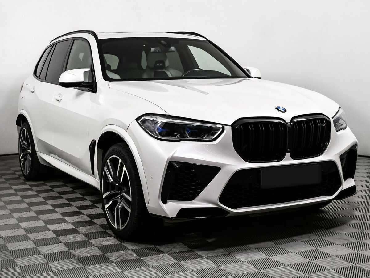 BMW X5 M 2021 года с пробегом. Фото: #2