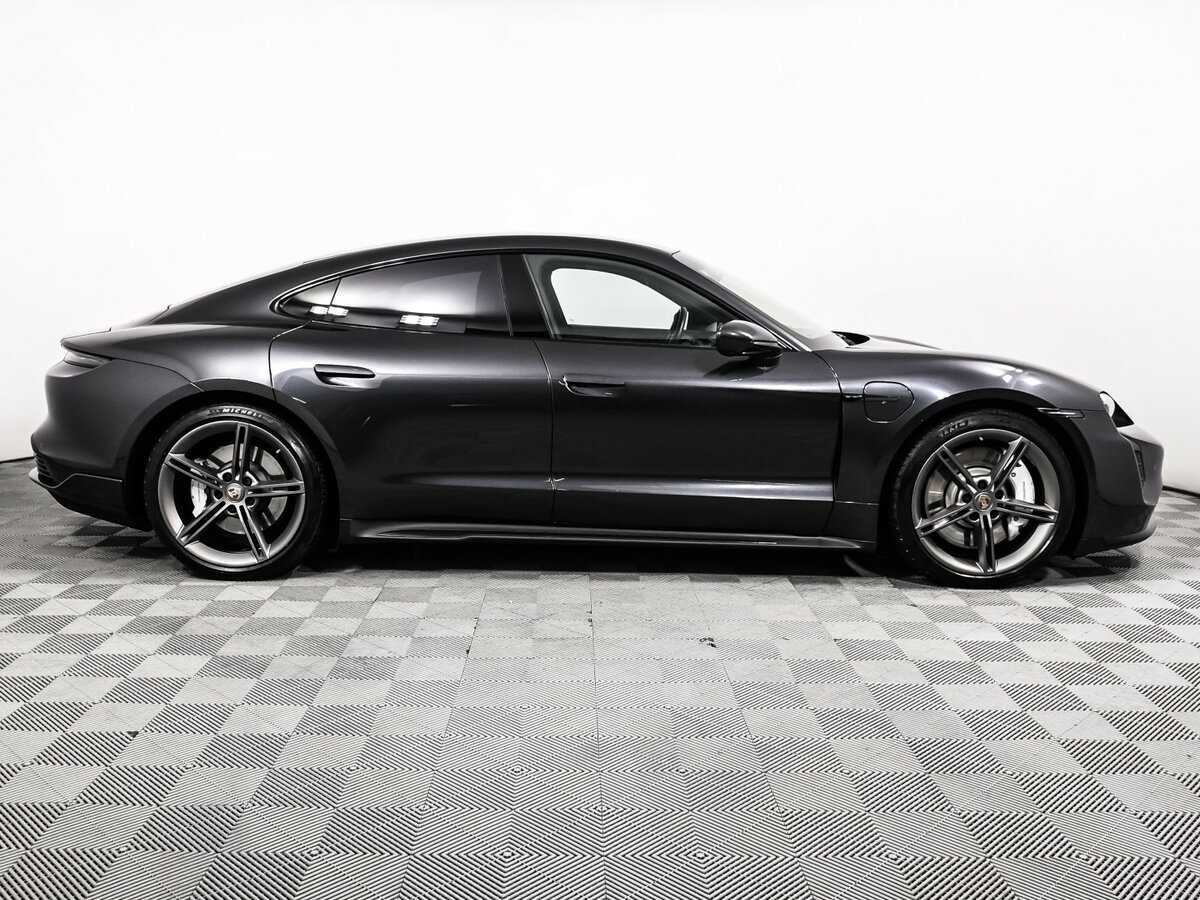 Porsche Taycan 2020 года с пробегом. Фото: #3