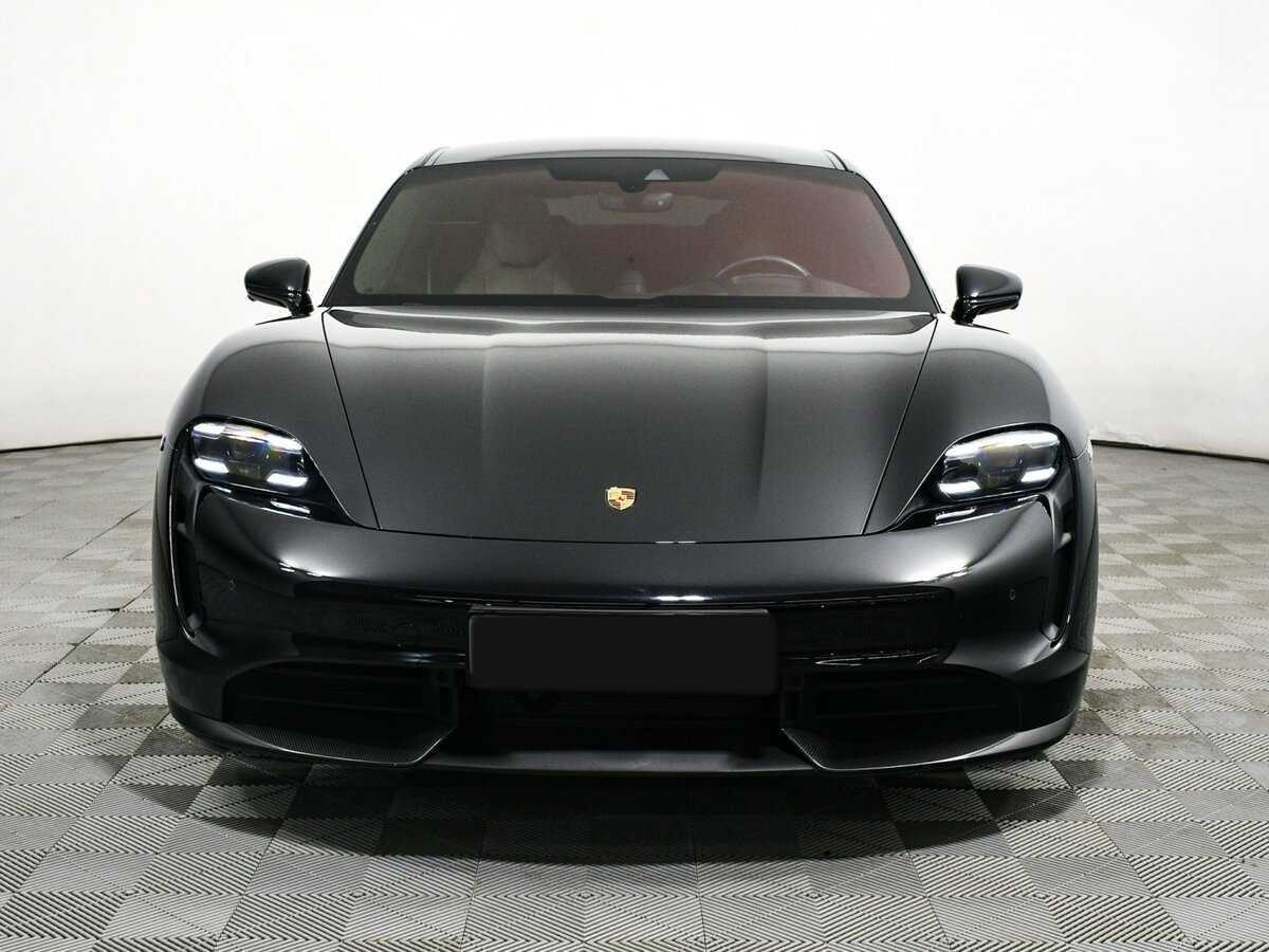 Porsche Taycan 2021 года с пробегом. Фото: #1