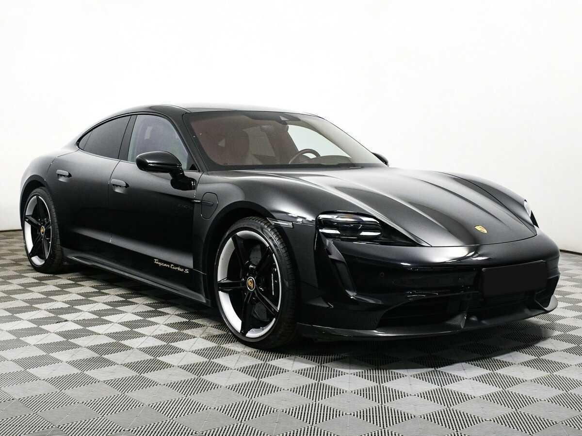 Porsche Taycan 2021 года с пробегом. Фото: #2
