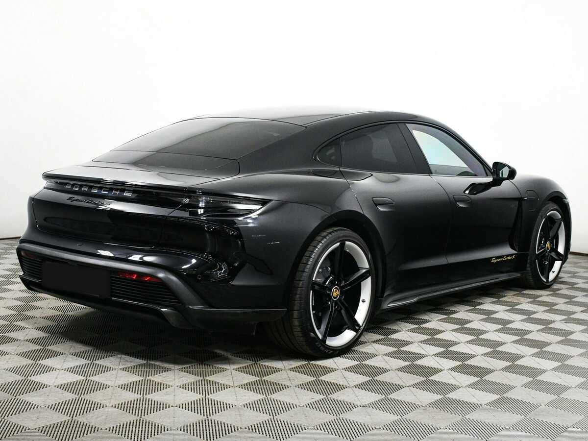Porsche Taycan 2021 года с пробегом. Фото: #4